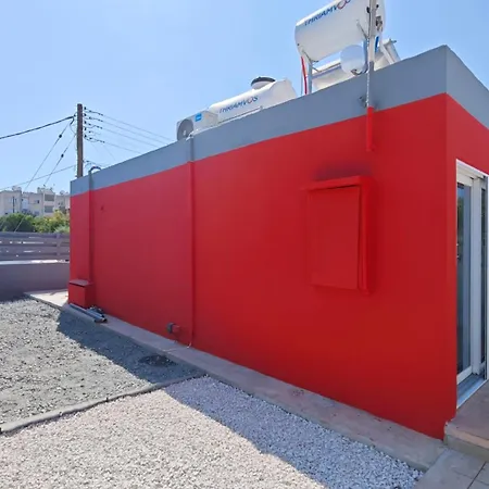 Modern 1-bedroom In With A Private Garden Ideal For Long And Remote Work * Larnaca