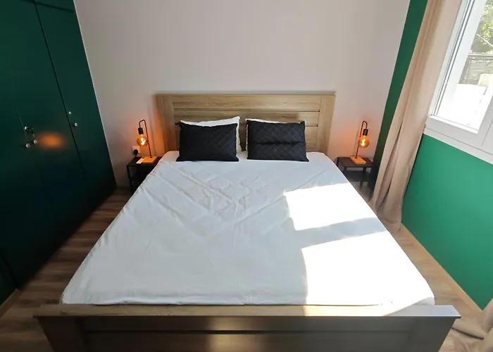 Modern 1-bedroom In With A Private Garden Ideal For Long And Remote Work Apartamento *